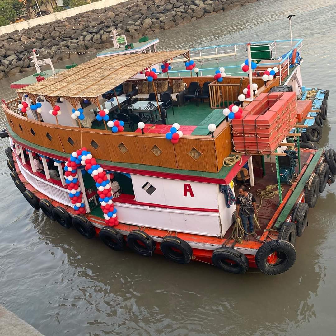 Party Ferry Boat
